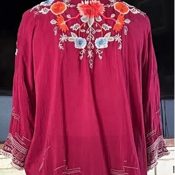 Johnny Was Hamayu Embroidered Blouse NWT - Picture 9 of 12
